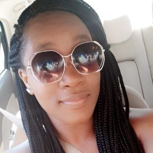 Meet your Posher, Aja